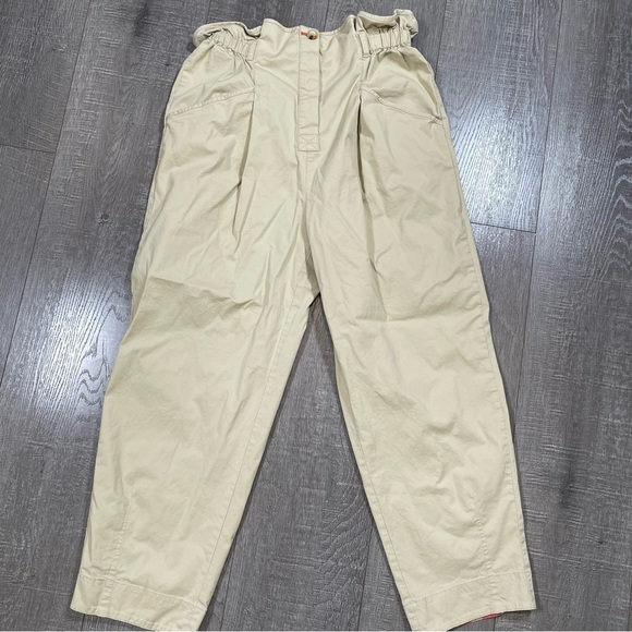 Anthropologie Women's Paperbag Pants Size S
Button fly - Picture 1 of 6